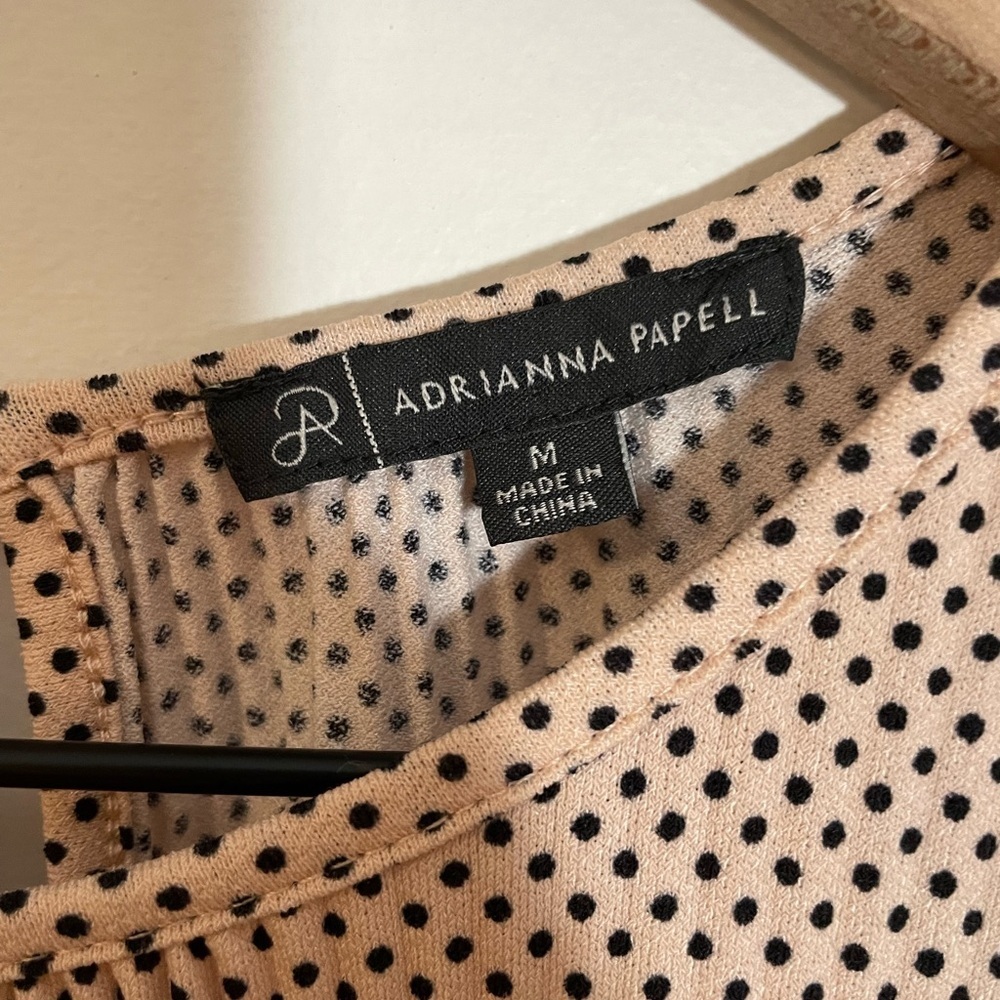 Adrianna Papell Pink With Black Polka Dot Blouse Size Medium Bubble Sleeve EUC - Picture 2 of 12